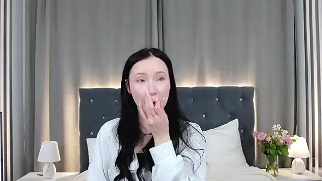 Snapshot of VikkyVonn chatting on 04/09/26, 10:42 VikkyVonn online show from 04/09/26, 10:42