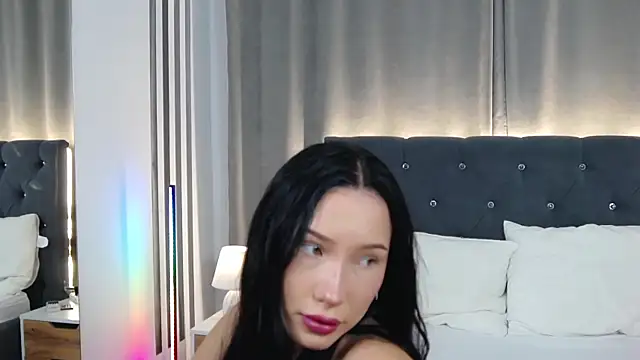 VikkyVonn online show from 07/10/26, 11:02