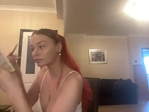 Snapshot of FoxyValentine chatting on 04/19/26, 10:14 FoxyValentine online show from 04/19/26, 10:14
