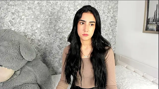 Snapshot of Anika_H chatting on 03/12/26, 12:00 Anika H online show from 03/12/26, 12:00