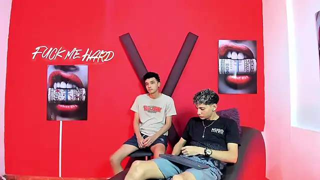 Snapshot of YOUNG_BOYS_HELL chatting on 03/27/26, 01:22 YOUNG BOYS HELL online show from 03/27/26, 01:22