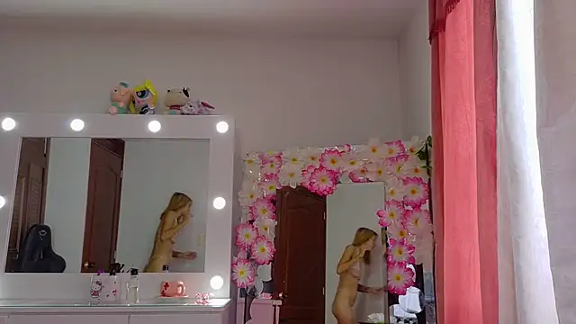Mis Cersi online show from 07/20/26, 08:22