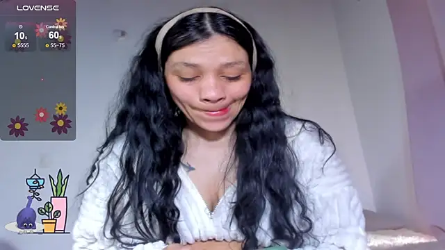 Snapshot of baileyadamms chatting on 06/12/26, 11:42 baileyadamms online show from 06/12/26, 11:42