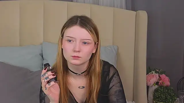 Snapshot of AlyssFrost chatting on 05/22/26, 03:13 AlyssFrost online show from 05/22/26, 03:13