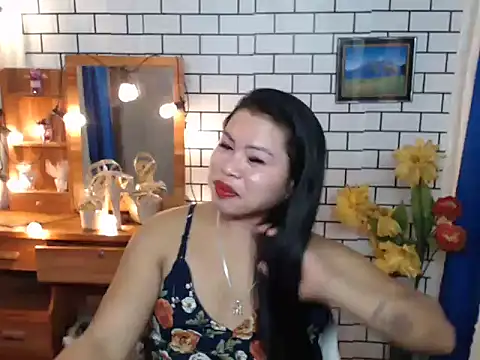 Snapshot of LovelyJessaXX chatting on 02/21/26, 04:19 LovelyJessaXX online show from 02/21/26, 04:19