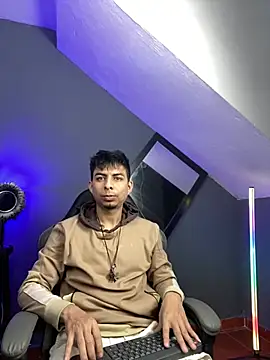 Snapshot of polloCol4U chatting on 06/09/26, 06:14 polloCol4U online show from 06/09/26, 06:14