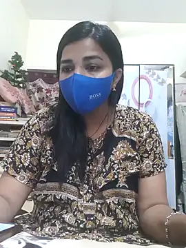 Snapshot of Tamil_Luckly_girl chatting on 06/12/26, 06:23 Tamil Luckly girl online show from 06/12/26, 06:23