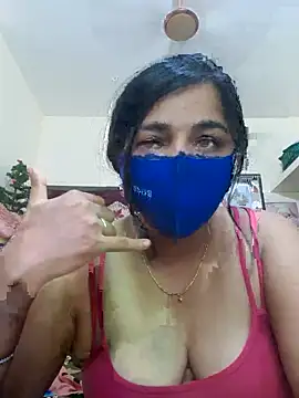 Snapshot of Tamil_Luckly_girl chatting on 06/14/26, 08:49 Tamil Luckly girl online show from 06/14/26, 08:49