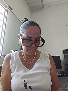 Snapshot of RubyStrome chatting on 06/10/26, 05:12 RubyStrome online show from 06/10/26, 05:12