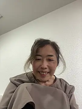 hanaworld online show from 05/03/26, 03:45