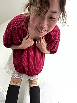 hanaworld online show from 06/08/26, 02:45