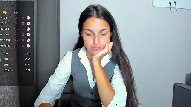 Snapshot of AngelGabe chatting on 06/11/26, 11:19 AngelGabe online show from 06/11/26, 11:19