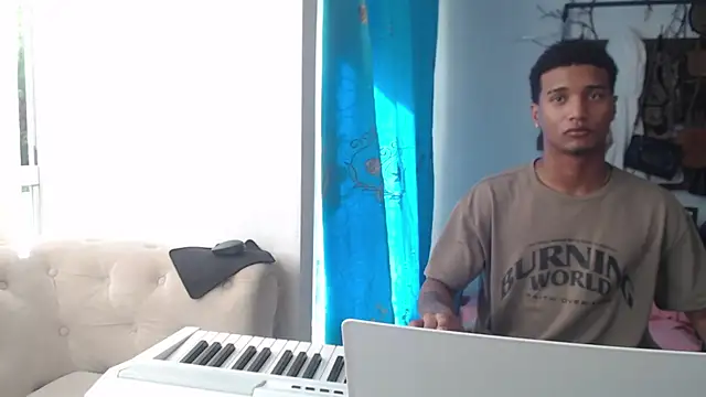Dani-brown online show from 06/27/26, 01:28