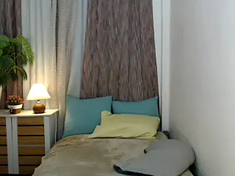 Snapshot of sweet_athena010 chatting on 06/08/26, 10:10 sweet athena010 online show from 06/08/26, 10:10