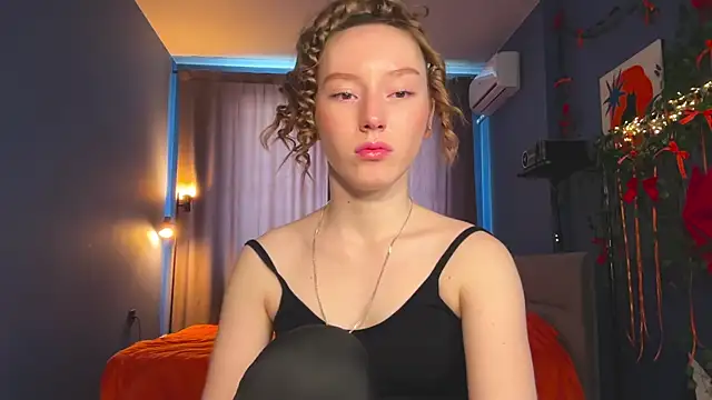 Snapshot of Anna_Kare chatting on 04/02/26, 10:46 Anna Kare online show from 04/02/26, 10:46