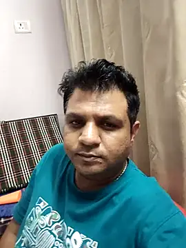 Snapshot of HOTEL_MANEGER chatting on 03/31/26, 02:50 HOTEL MANEGER online show from 03/31/26, 02:50