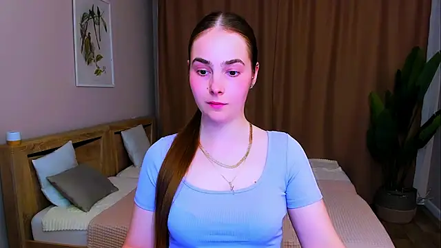Snapshot of Maddy_Wood_ chatting on 04/18/26, 07:07 Maddy Wood online show from 04/18/26, 07:07