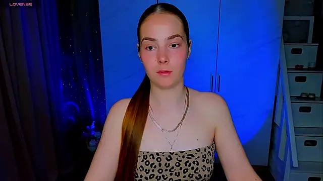 Maddy Wood  online show from 06/15/26, 03:47
