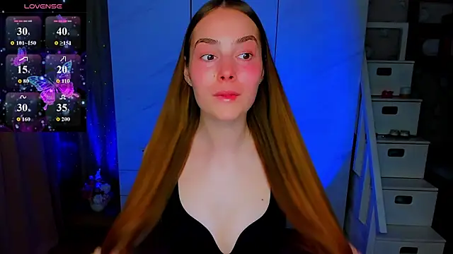 Maddy Wood  online show from 06/18/26, 03:27