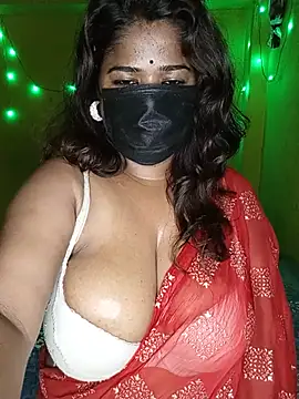 NISHHAA online show from 07/12/26, 12:07