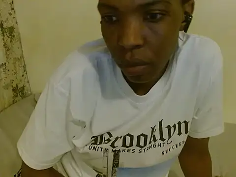 ChocoSlenderXXX online show from 07/25/26, 04:37