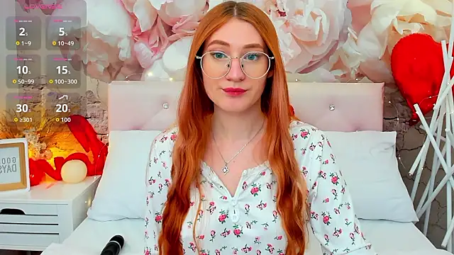 Snapshot of TinaHarp chatting on 03/19/26, 01:04 TinaHarp online show from 03/19/26, 01:04