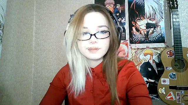 Snapshot of MilaTyan chatting on 03/14/26, 04:12 MilaTyan online show from 03/14/26, 04:12
