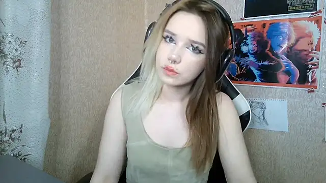 Snapshot of MilaTyan chatting on 03/28/26, 06:18 MilaTyan online show from 03/28/26, 06:18