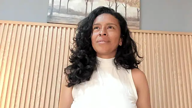 Snapshot of samantha_duart3 chatting on 04/30/26, 11:27 samantha duart3 online show from 04/30/26, 11:27