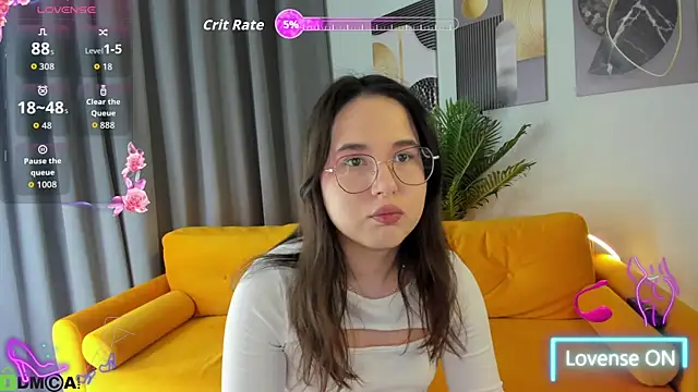 Snapshot of leylamirage chatting on 05/09/26, 12:32 leylamirage online show from 05/09/26, 12:32