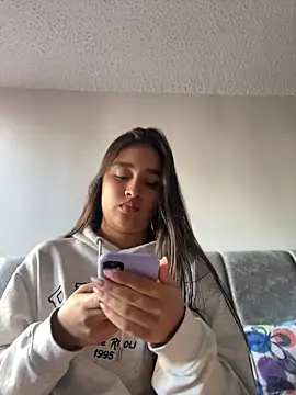 Snapshot of I_Samanthaa chatting on 05/06/26, 10:04 I Samanthaa online show from 05/06/26, 10:04