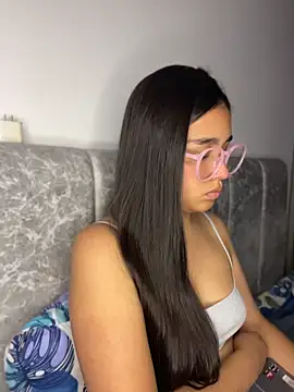 I Samanthaa online show from 07/28/26, 10:53