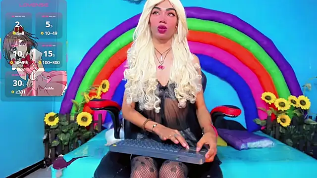Snapshot of suzume_Mendez chatting on 04/10/26, 11:04 suzume Mendez online show from 04/10/26, 11:04