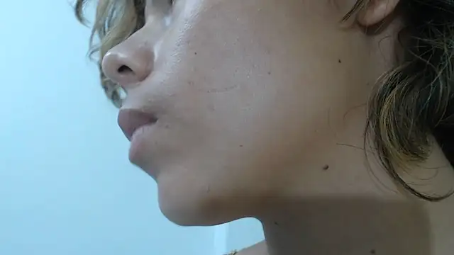 skinnysexy18 online show from 06/11/26, 12:32