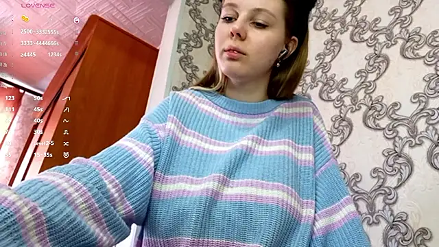 Snapshot of VictoriaDeese chatting on 03/15/26, 04:07 VictoriaDeese online show from 03/15/26, 04:07