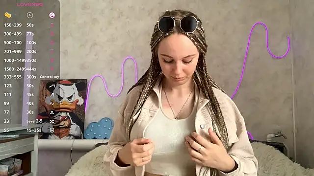 Snapshot of VictoriaDeese chatting on 06/22/26, 03:36 VictoriaDeese online show from 06/22/26, 03:36