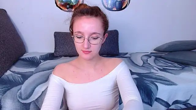 Snapshot of miay_here_ chatting on 04/08/26, 04:51 miay here online show from 04/08/26, 04:51
