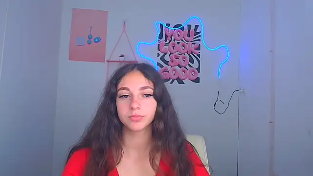 KissMeJulia online show from 07/11/26, 05:43