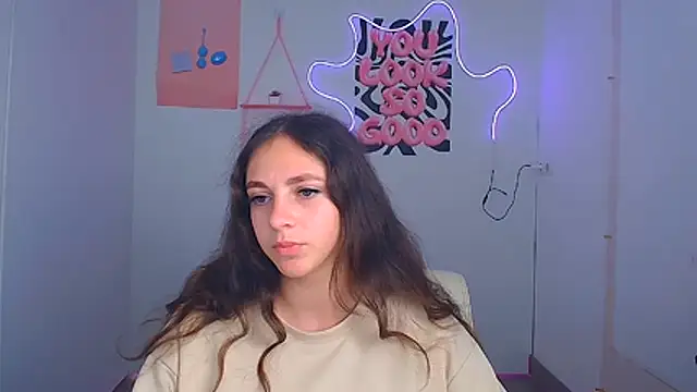 KissMeJulia online show from 07/13/26, 11:24