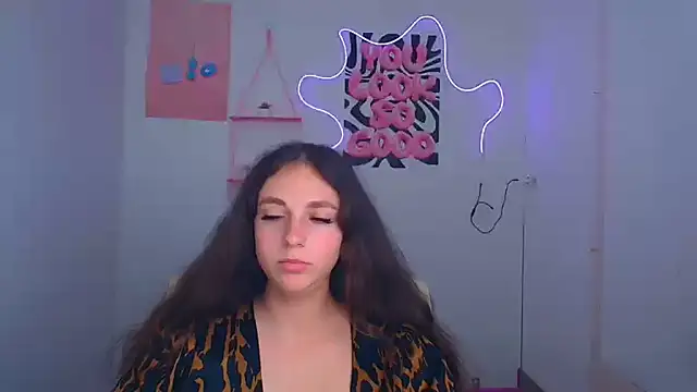 KissMeJulia online show from 07/14/26, 10:21