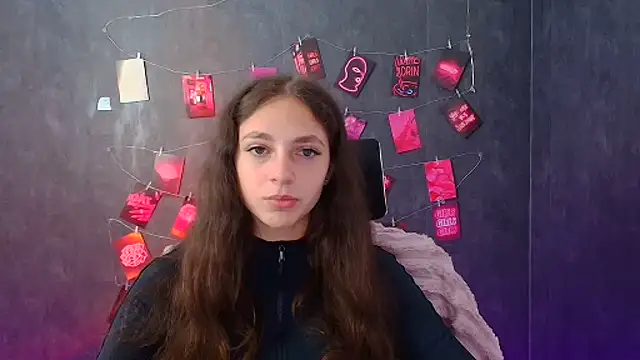 KissMeJulia online show from 07/24/26, 05:49