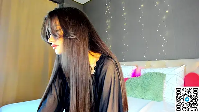 Snapshot of Adele_Lanea chatting on 04/21/26, 12:56 Adele Lanea online show from 04/21/26, 12:56