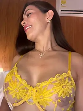 Snapshot of samanta_94 chatting on 06/09/26, 09:04 samanta 94 online show from 06/09/26, 09:04