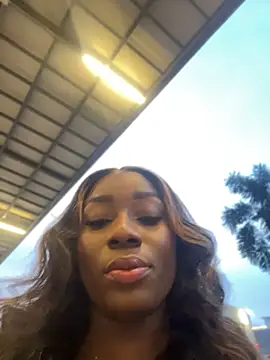 Snapshot of ZarahFerreira chatting on 07/02/26, 11:22 ZarahFerreira online show from 07/02/26, 11:22
