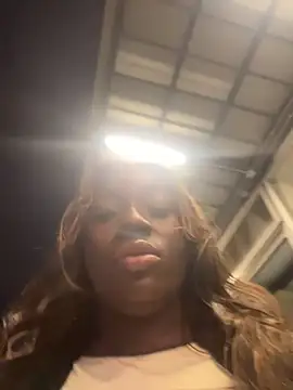 Snapshot of ZarahFerreira chatting on 07/17/26, 11:53 ZarahFerreira online show from 07/17/26, 11:53