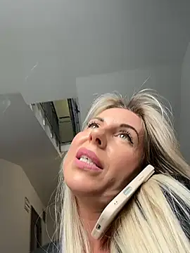 LisaMurr online show from 05/27/26, 11:51