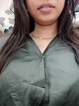 cute girl 29 online show from 06/20/26, 11:57