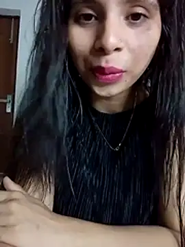 cute girl 29 online show from 07/19/26, 04:00