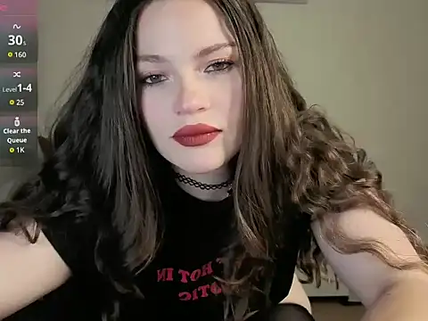 Snapshot of Avelinehowo_uwu chatting on 07/02/26, 06:58 Avelinehowo uwu online show from 07/02/26, 06:58