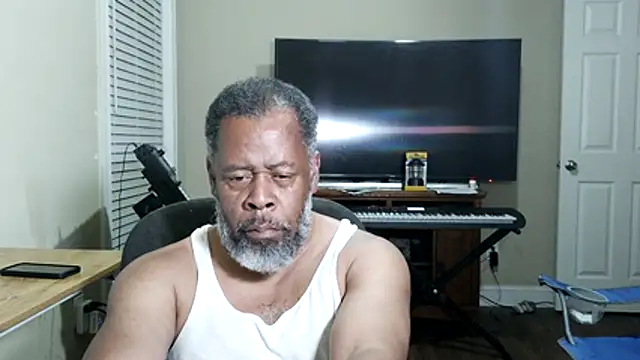 Cleozevo1961 online show from 07/23/26, 01:58
